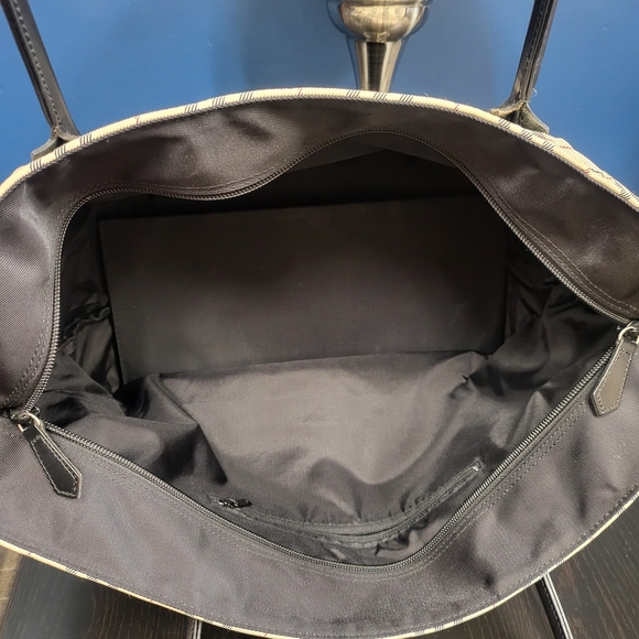 BURBERRY Nova Check Blue Label Tote Bag.. - Picture 8 of 16